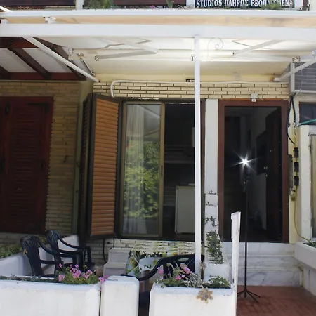 Studioareticom Anogio Seafront Private Veranda * Nea Plagia